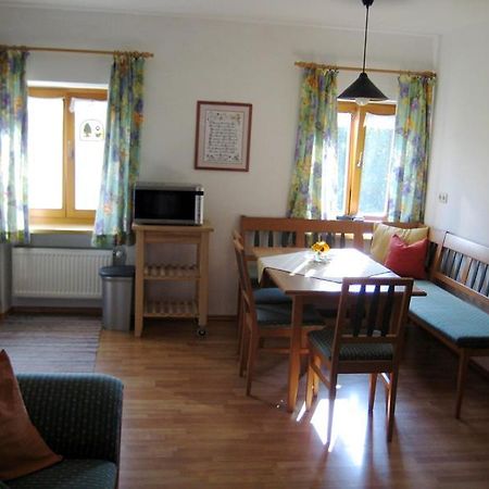 Villa Beim Lehnecker - Ferienbauernhof à Neuötting Extérieur photo